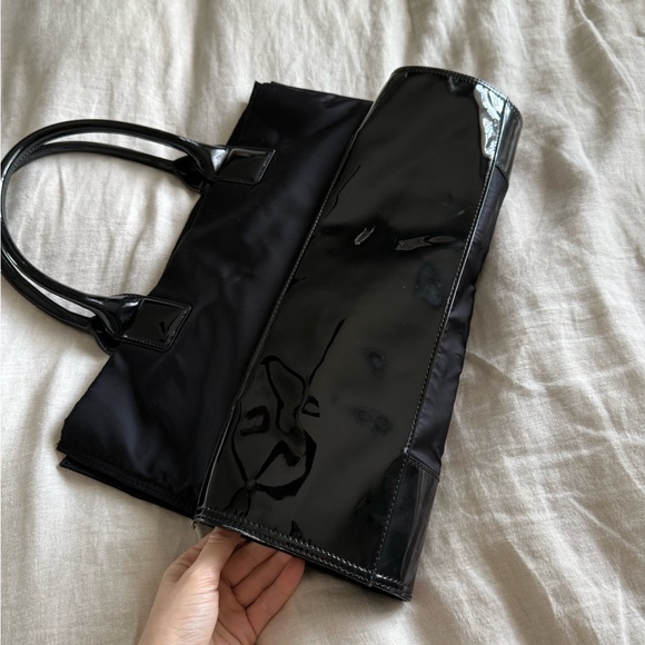 Tory Burch Small Ella Tote Bag in Black - Picture 2 of 16